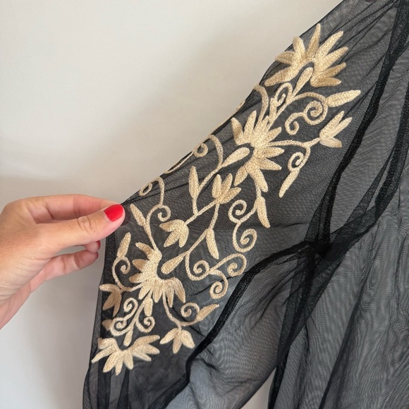 DOUBLE D RANCH Black Mesh Embroidered Lace Up Top Blouse Women’s S Small - Picture 5 of 9